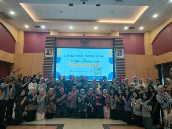 Penutupan program pelatihan bersama Bank BPD DIY